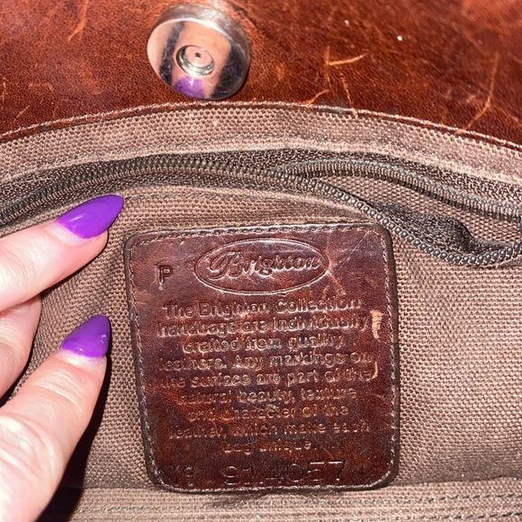 🎱Adorable brown Brighton handbag! - Picture 7 of 7